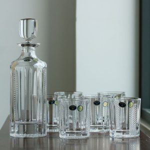 Set 6 Pahare Whisky cu Decantor Cristal Bohemia Choker Set 6 Pahare Whisky cu Decantor Cristal Bohemia Choker