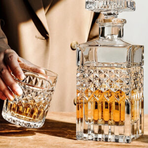 Set Pahare Whisky cu Decantor Cristal Bohemia Colectia Harry